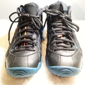 Kids Nike Foam Posite Sneakers Pre-owned Size 5Y